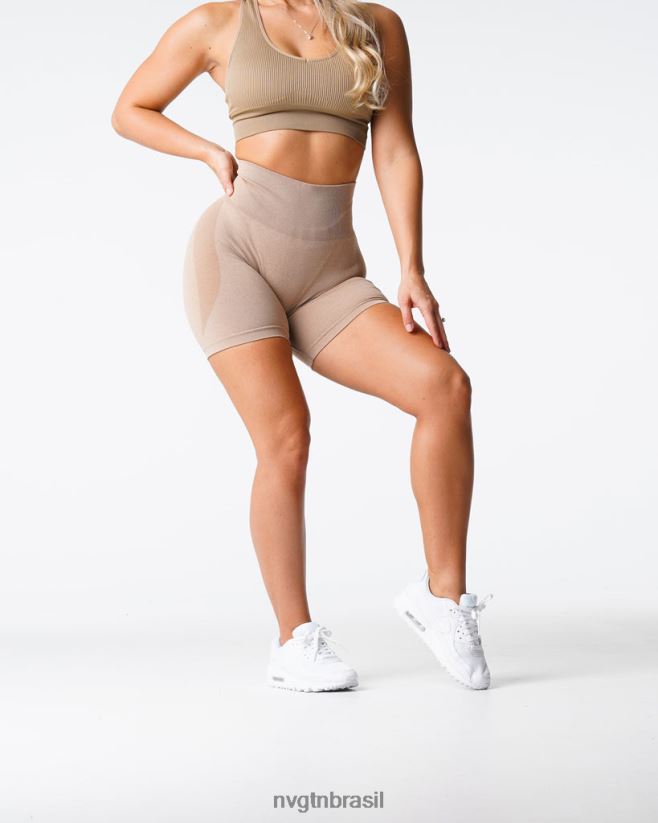 NVGTN fitness mulheres shorts sem costura com contorno bege NNJ66L342
