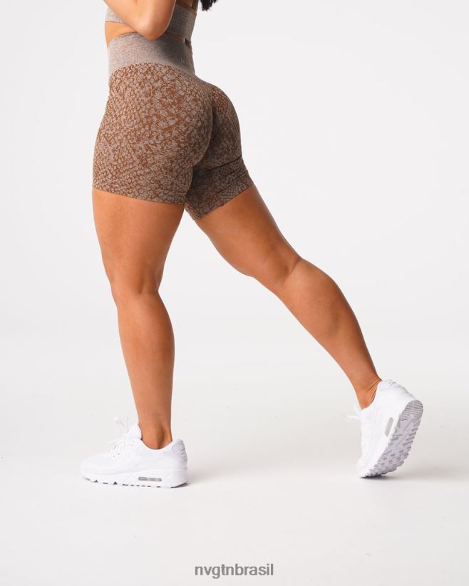 NVGTN fitness mulheres shorts sem costura de pele de cobra café NNJ66L475